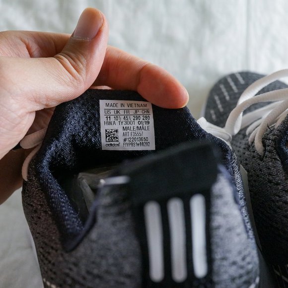 NYT Adidas Men's Asweego Shoes - Picture 6 of 9